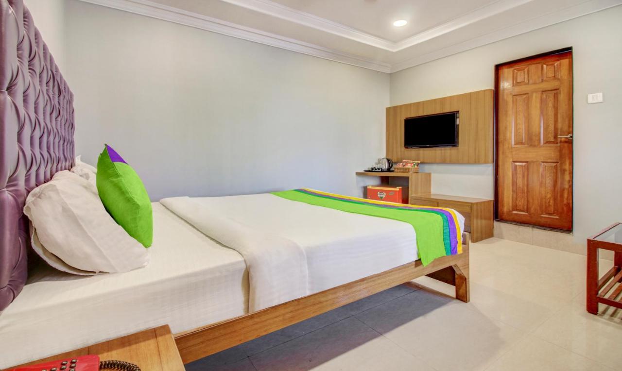 Treebo Cruz Royale Santacruz West 호텔 뭄바이 외부 사진